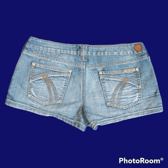 Jean shorts by Hint jeans size 11 - Picture 2 of 8